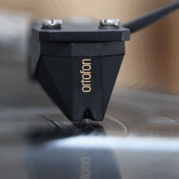 Ortofon-2M-Black-MM-Cartridge-Mood-01-Audio-Lounge-India
