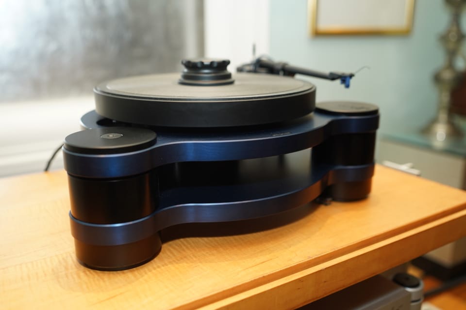 Sphinx Audio, SME Music, and Siltech: A Private Evening at The Taj Mahal Palace 2 SME Model 35 Turntable Detail Audio Lounge Mumbai.jpg